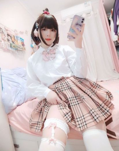 超碰AⅤ电影_爱奇艺VIP神马影院手机在线