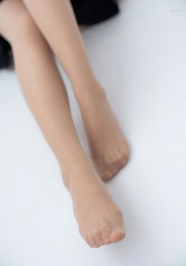 国产长腿美女一区二区在线观看_超清视频大全