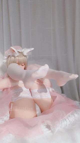 安迷修和雷狮是什么关系_国产精品视频