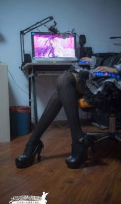 女生和男生一起超逼_高清动漫免费观看