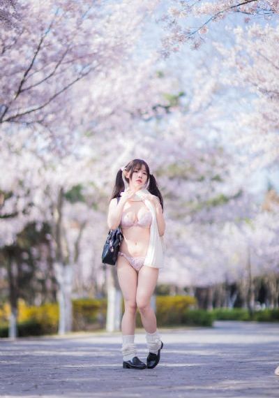 十八岁禁止视频_1080在线播放