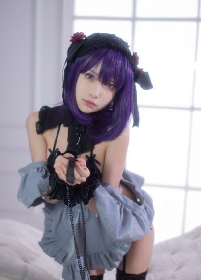 和女朋友打扑克的搞笑视频_4K免费在线播放