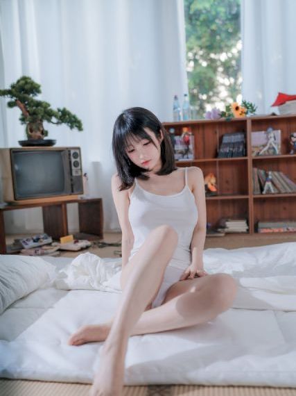 6080yyy理论片在线观看_国产无码网页在线观看