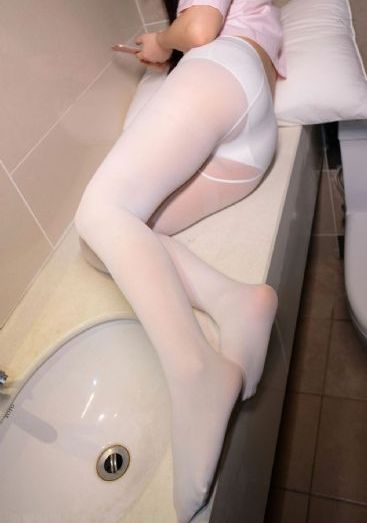 r18本子熟肉全彩bl_720免费全集观看