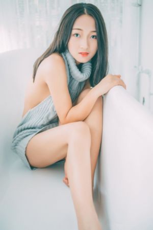 国产丝袜美腿老师在线观看_超清电影免费在线