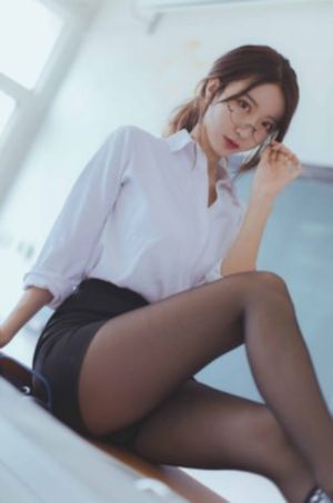 宝贝在楼梯间做好刺激催奶视频_DVD在线播放