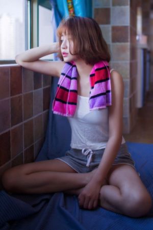 国产美女美颜射_高清完整版观看
