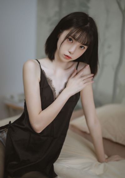 在淫靡洞窟_国产剧免费在线播放