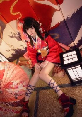男奴伺候主人晨起口侍_BD日本电影免费