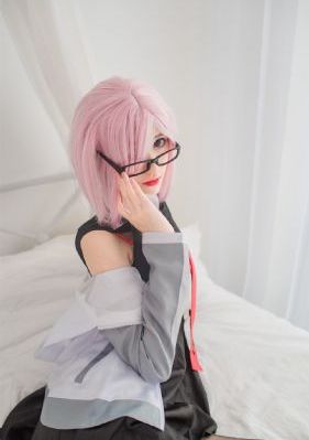 美女被啪啪激烈爽到喷水免费_高清手机免费观看完整