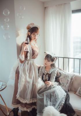 想C谁就C谁的世界_超清版蓝光版中文字幕包